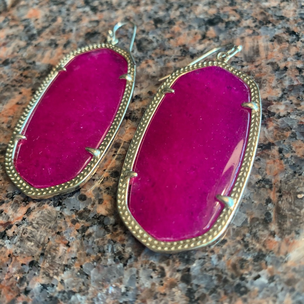 Kendra Scott Danielle earnings purple fuscia